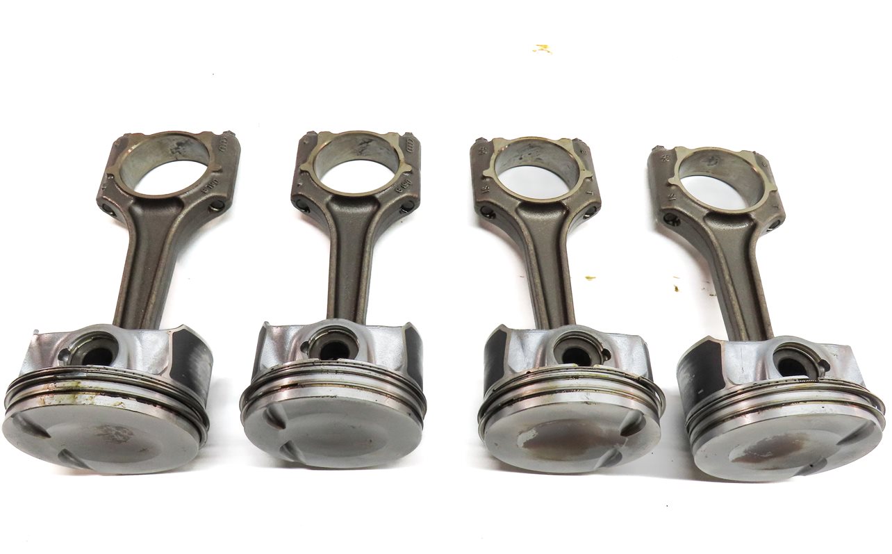 Thumbnail 5: 11-18 VW AUDI - A3 A4 A5 A6 Q5 TT BEETLE JETTA TIGUAN 2.0L TURBO PISTON SET/4