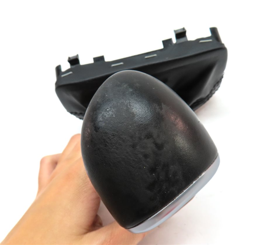 Thumbnail 8: 2013 AUDI A5 (B8 8T) AUTOMATIC TRANSMISSION SHIFT SHIFTER KNOB HANDLE w/BOOT