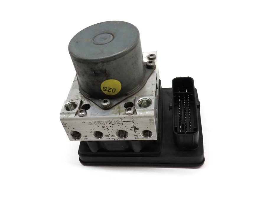 Thumbnail 2: 2015-2016 AUDI Q3 (8U) ABS ANTI LOCK BRAKE PUMP w/ MODULE