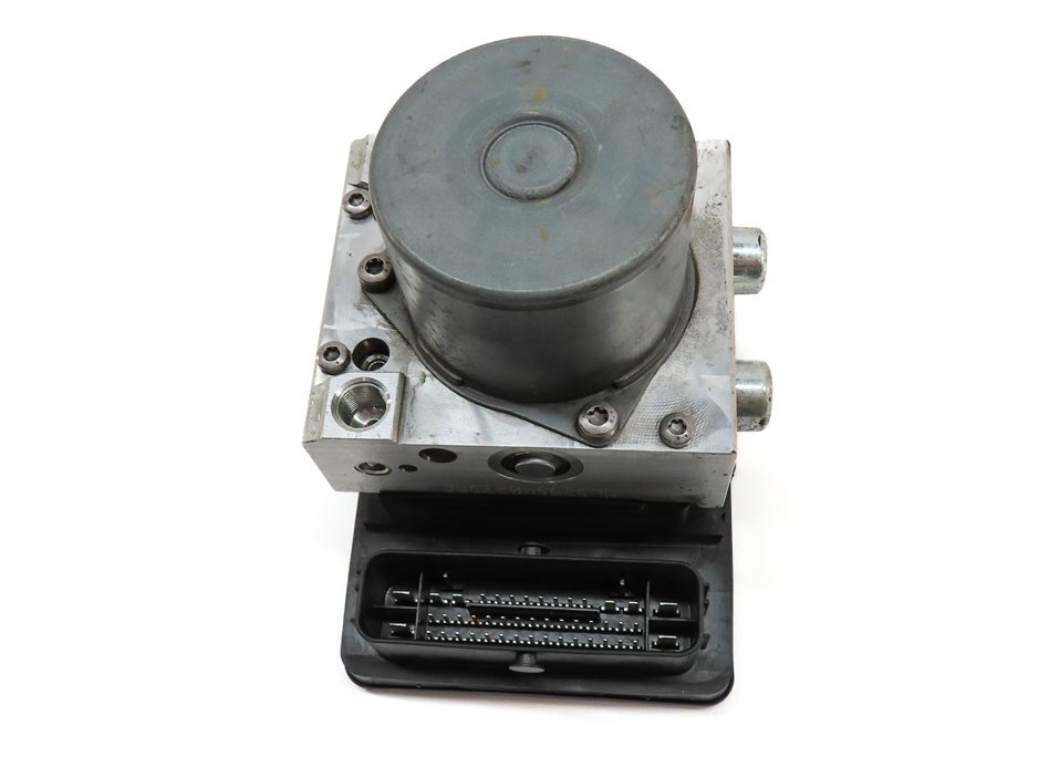 Thumbnail 5: 2015-2016 AUDI Q3 (8U) ABS ANTI LOCK BRAKE PUMP w/ MODULE