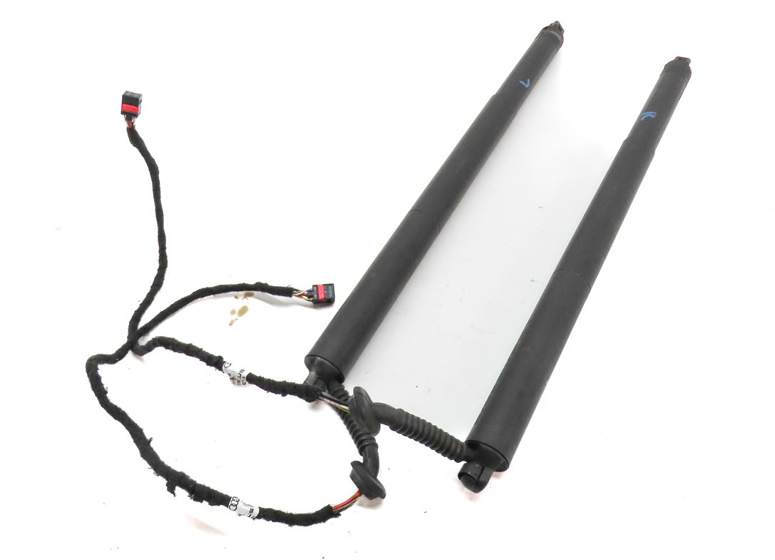 Thumbnail 1: 2015-2018 AUDI Q3 (8U) REAR LEFT & RIGHT ELECTRIC TRUNK SHOCK STRUT SET-2