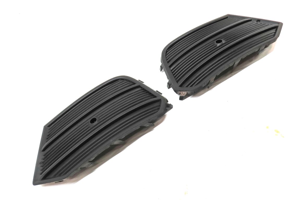 Thumbnail 3: 2016-2018 AUDI Q3 (8U) FRONT LEFT DRIVER LOWER BUMPER GRILLE TRIM