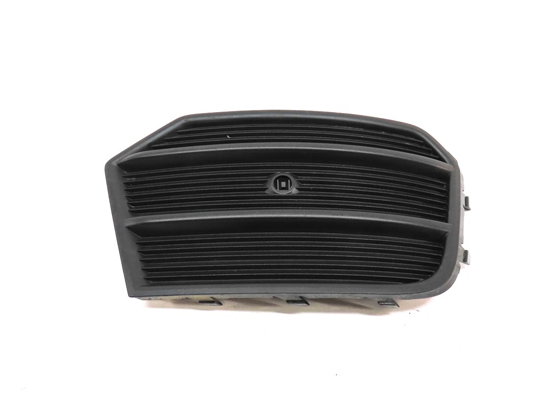 Thumbnail 4: 2016-2018 AUDI Q3 (8U) FRONT LEFT DRIVER LOWER BUMPER GRILLE TRIM