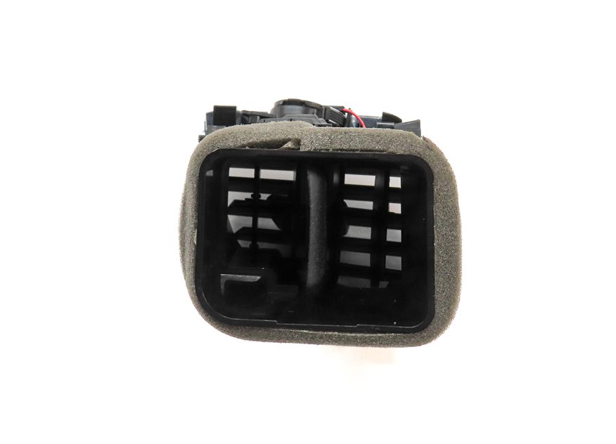 Thumbnail 4: 2016 AUDI Q3 (8U) FRONT LEFT DRIVER OUTER DASH HEATER A/C AIR VENT