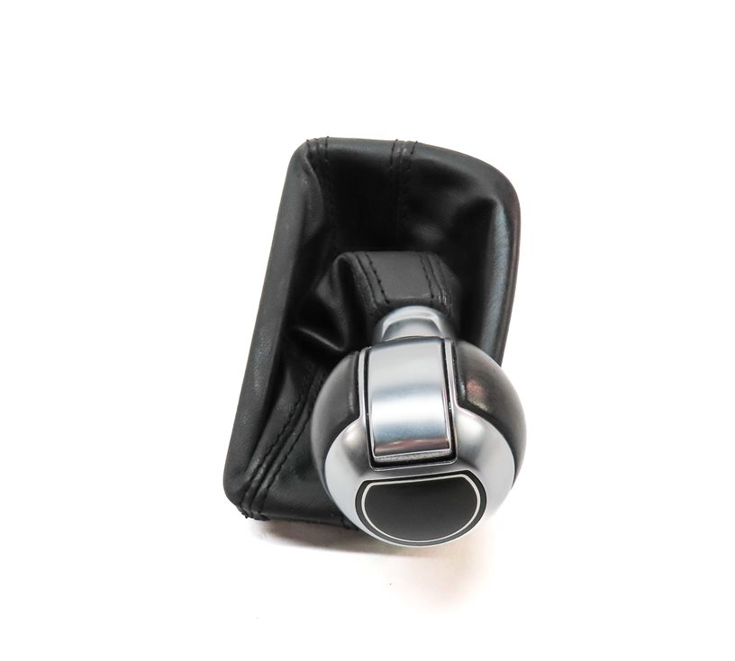 Thumbnail 2: 2016 AUDI Q3 (8U) A/T AUTO AUTOMATIC TRANSMISSION GEAR SHIFTER SHIFT KNOB BOOT