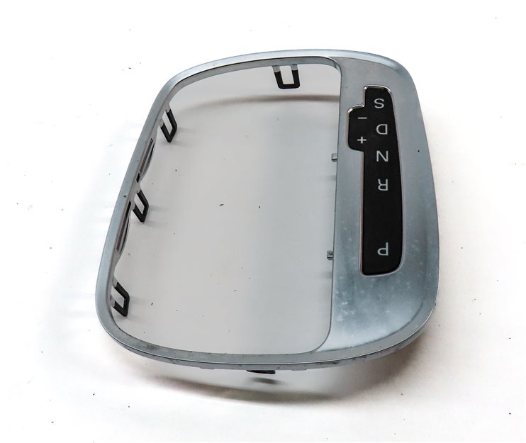 Thumbnail 4: 2016 AUDI Q3 (8U) AUTO AUTOMATIC TRANSMISSION GEAR SHIFTER SHIFT INDICATOR TRIM