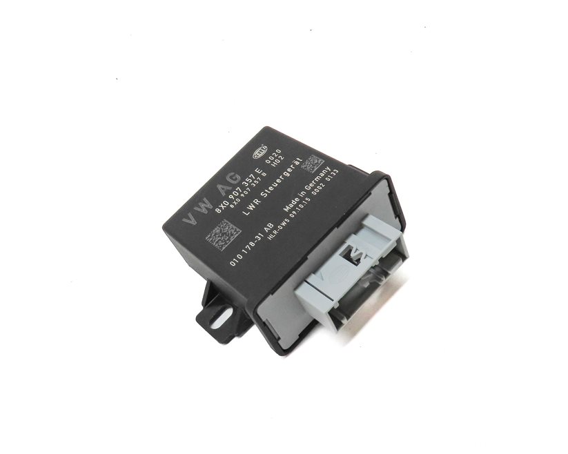 Thumbnail 3: 2016 AUDI Q3 (8U) HID XENON HEADLIGHT RANGE CONTROL MODULE