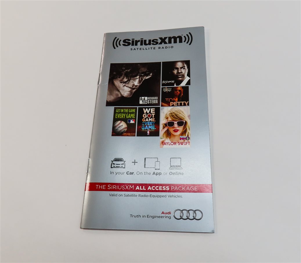 Thumbnail 6: 2016 AUDI Q3 (8U) OWNERS MANUAL BOOK BOOKLET SERVICE GUIDE SET w/ CASE