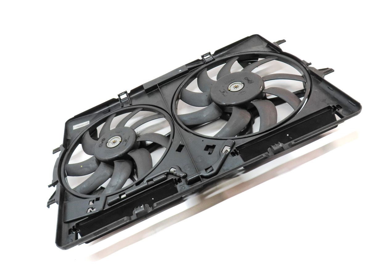 Thumbnail 3: 16-18 AUDI A6 Q3 (C7 8U) 2.0L TURBO ENGINE RADIATOR COOLING FAN SHROUD ASSEMBLY