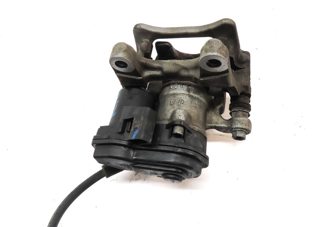 Thumbnail 5: 2016-2018 AUDI Q3 (8U) REAR RIGHT BRAKE CALIPER w/ ACTUATOR