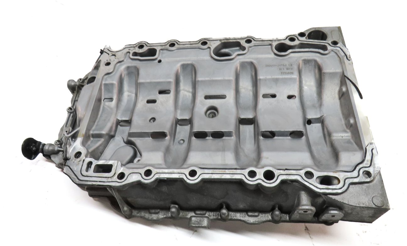 Thumbnail 7: 2009-2018 VW EOS TIGUAN AUDI Q3 (8U) 2.0L TURBO ENGINE UPPER OIL PAN CRADLE