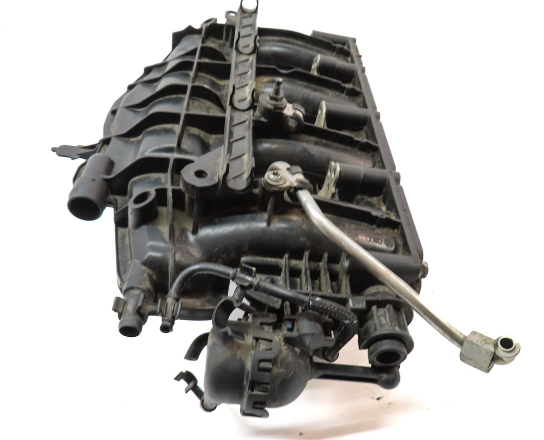Thumbnail 7: 08-18 VW BEETLE JETTA PASSAT AUDI A3 Q3 (8P 8U) 2.0L CCTA CBFA INTAKE MANIFOLD