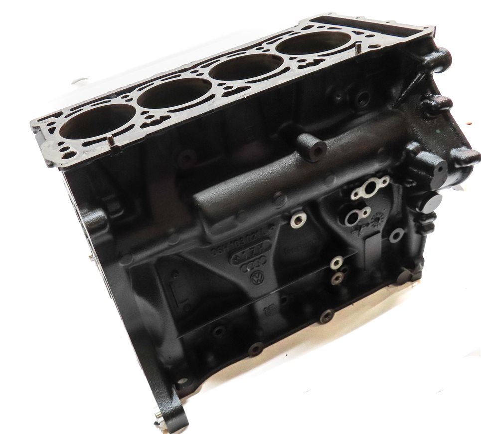 Thumbnail 3: 2014-2018 AUDI Q3 (8U) VW CC EOS TIGUAN 2.0L TURBO ENGINE CYLINDER BLOCK BARE