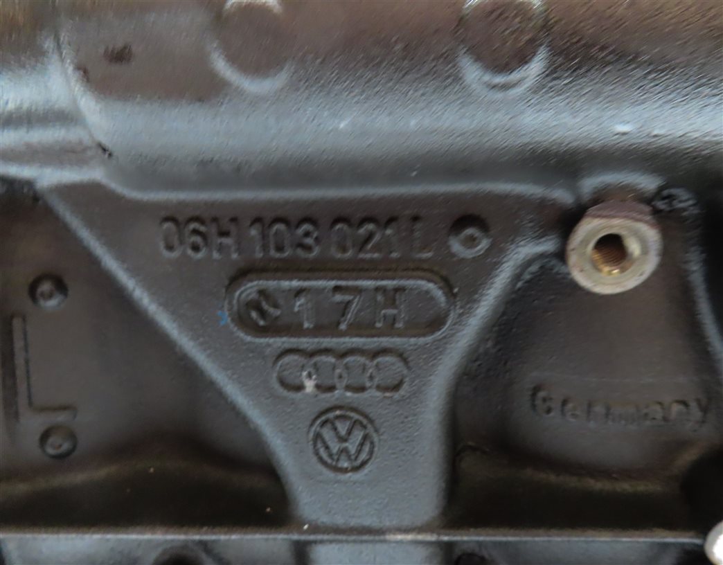 Thumbnail 8: 2014-2018 AUDI Q3 (8U) VW CC EOS TIGUAN 2.0L TURBO ENGINE CYLINDER BLOCK BARE