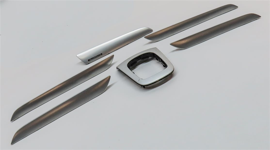 Thumbnail 3: 2016 AUDI Q3 (8U) DASH DOOR CONSOLE INTERIOR TRIM PANEL SET (Aluminium)