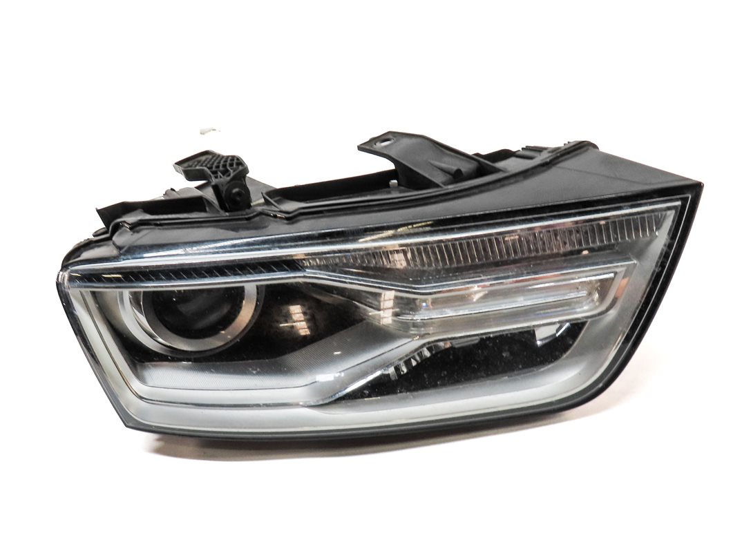 Thumbnail 3: 2016-2018 AUDI Q3 (8U) RIGHT PASSENGER HID XENON HEADLIGHT LIGHT LAMP (NON AFS)