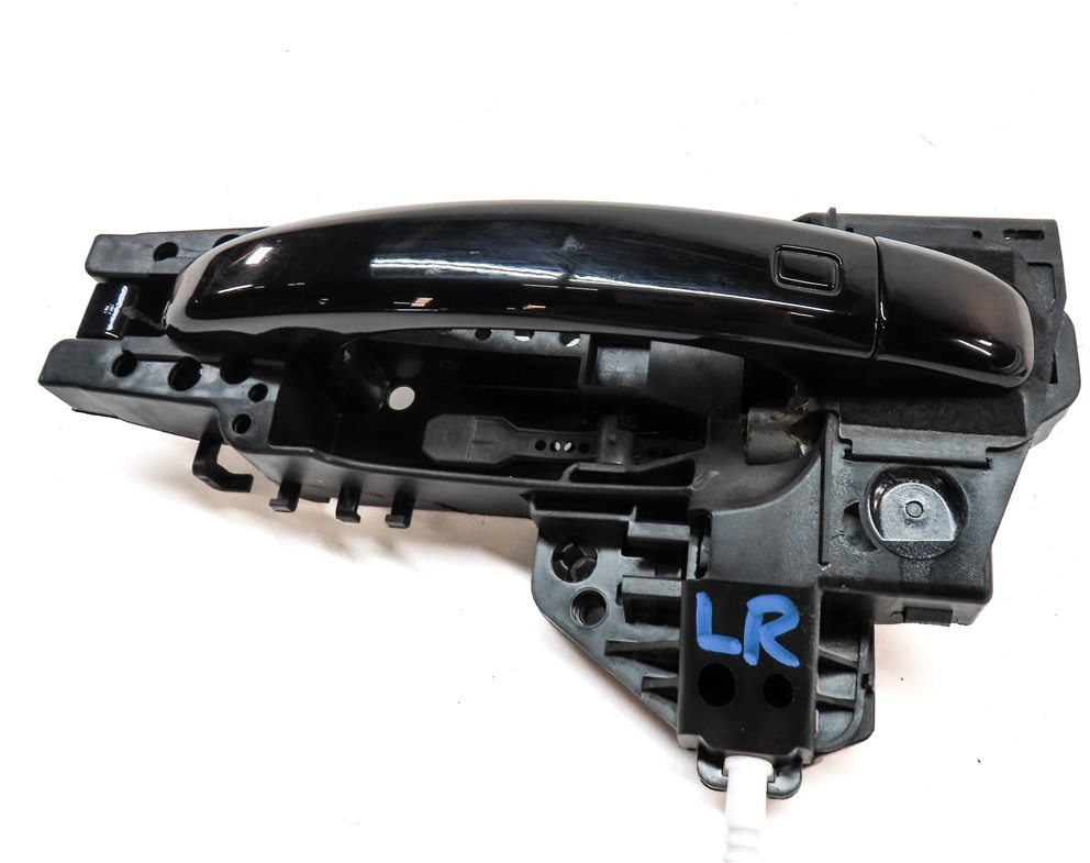 Thumbnail 4: 2015-2018 AUDI Q3 (8U) REAR LEFT EXTERIOR DOOR HANDLE (Black)