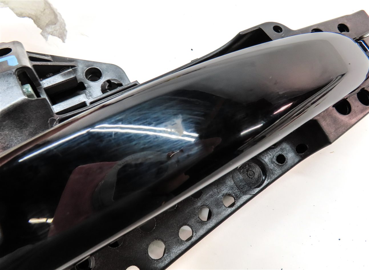 Thumbnail 6: 2015-2018 AUDI Q3 (8U) REAR LEFT EXTERIOR DOOR HANDLE (Black)