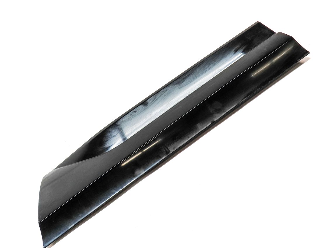 Thumbnail 3: 2016-2018 AUDI Q3 (8U) REAR LEFT DOOR LOWER MOULDING RUNNER TRIM (Black)