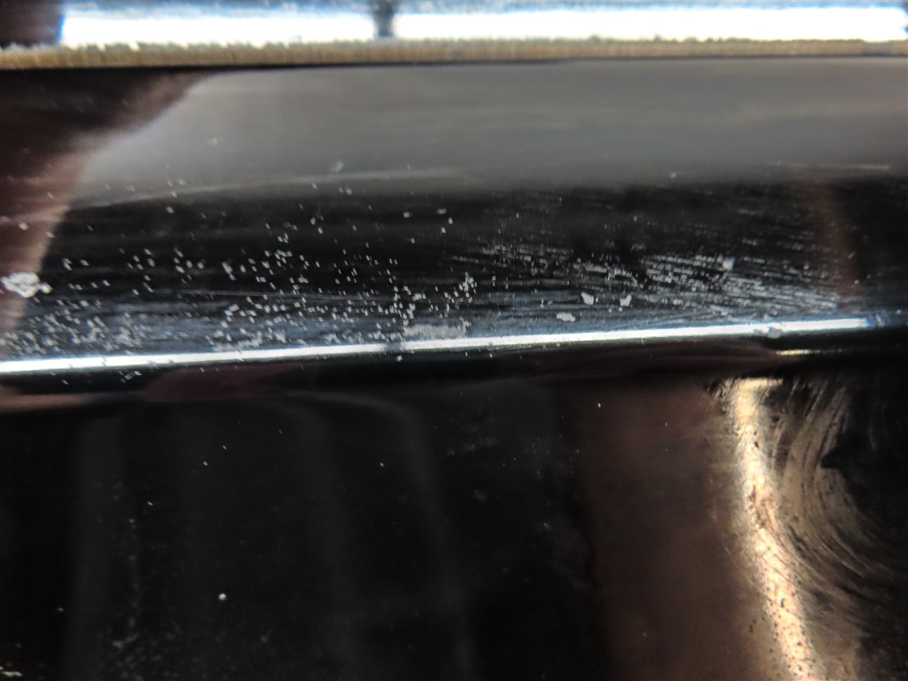 Thumbnail 9: 16-18 AUDI Q3 (8U) FRONT LEFT DRIVER LOWER DOOR RUNNER TRIM MOULDING (Black)