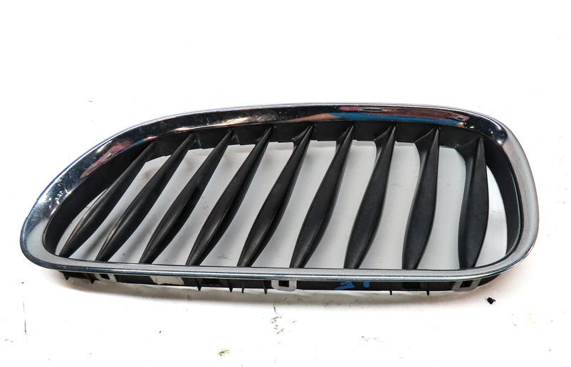 Thumbnail 7: 2003-2008 BMW Z4 (E85) FRONT LEFT & RIGHT CHROME HOOD VENT GRILLE SET (2)