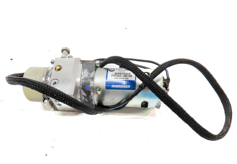 Thumbnail 6: 2007 BMW Z4 (E85) 3.0L CONVERTIBLE TOP HYDRAULIC CONTROL PUMP MOTOR