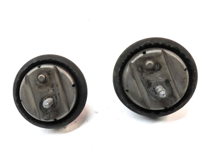 Thumbnail 2: 07 BMW Z4 (E85) 3.0L N52 LEFT DRIVER & RIGHT PASSENGER ENGINE MOTOR MOUNT SET/2