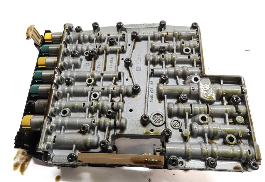 Thumbnail 6: 06-08 BMW Z4 (E85) 3.0L 6HP-19 AUTOMATIC TRANSMISSION VALVE BODY w/ MECHATRONIC