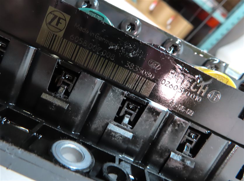 Thumbnail 8: 06-08 BMW Z4 (E85) 3.0L 6HP-19 AUTOMATIC TRANSMISSION VALVE BODY w/ MECHATRONIC