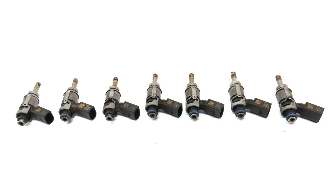 Thumbnail 2: 07-13 AUDI A6 A8 Q7 S5 R8 (B8 8K 8T 4S) 4.2L 5.2L TFSI ENGINE FUEL INJECTOR SET7