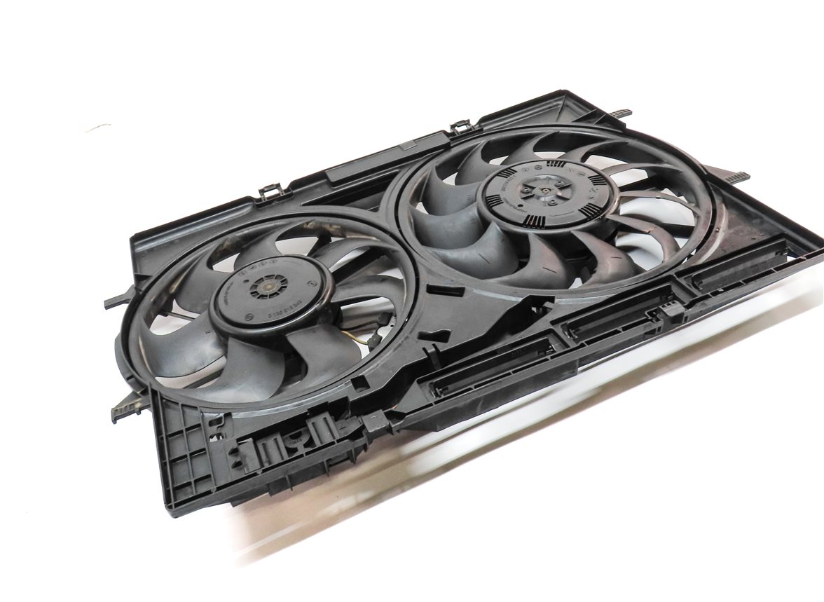 Thumbnail 3: 2009-2012 AUDI A5 S4 S5 (B8 8K 8T 8R) RADIATIOR COOLING FAN ASSEMBLY & SHROUD