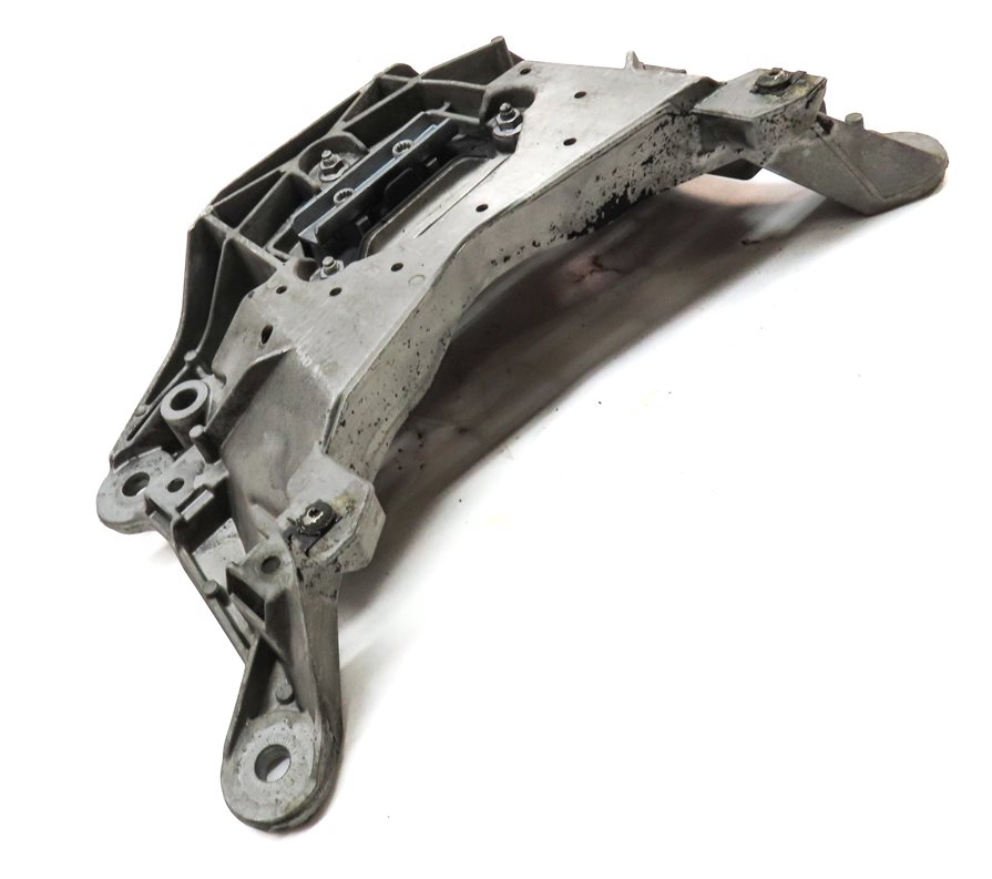 Thumbnail 3: 2010 AUDI S5 (B8 8T) TRANSMISSION CROSSMEMBER SUBFRAME MOUNT BRACKET