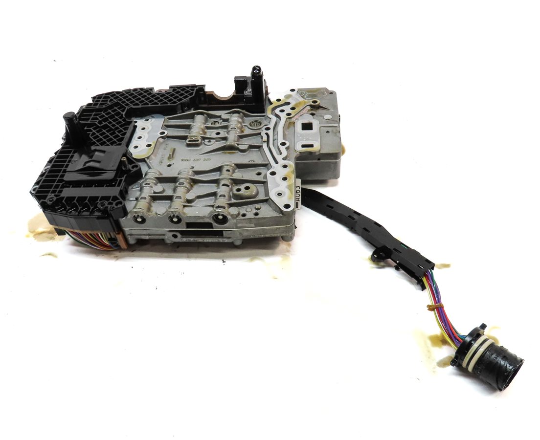 Thumbnail 2: 10-12 AUDI S5 (B8 8T) 4.2L LMJ 6HP-26 AUTO TRANSMISSION VALVE BODY & MECHATRONIC