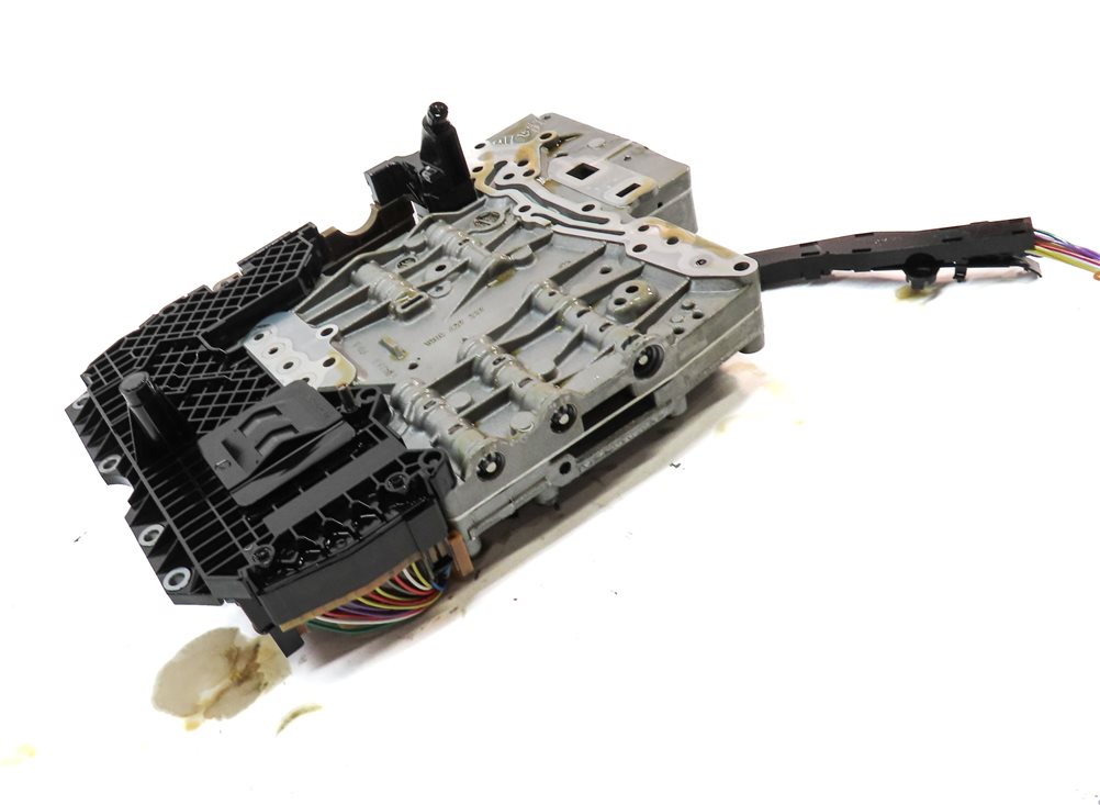 Thumbnail 3: 10-12 AUDI S5 (B8 8T) 4.2L LMJ 6HP-26 AUTO TRANSMISSION VALVE BODY & MECHATRONIC