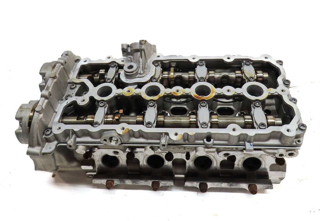 Thumbnail 2: 2009-2012 AUDI S5 (B8 8T) 4.2L TFSI V8 ENGINE RIGHT PASSENGER CYLINDER HEAD