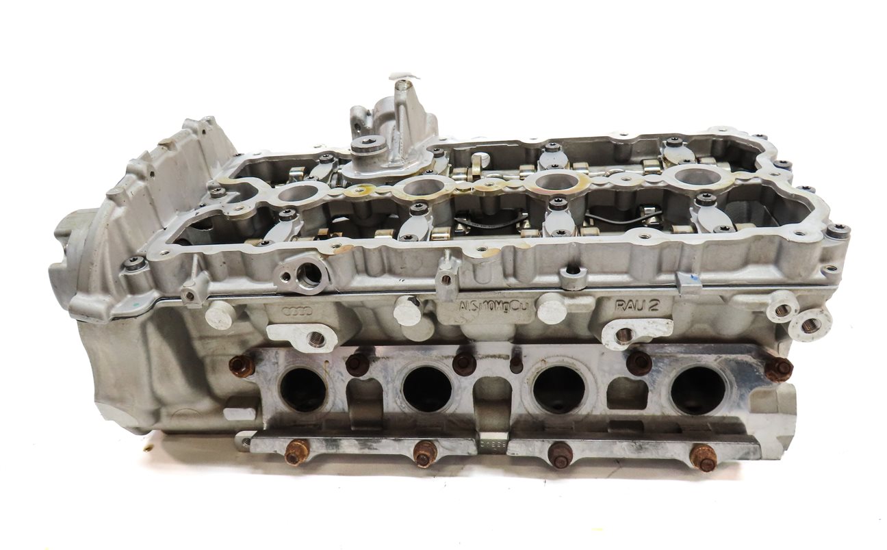 Thumbnail 3: 2009-2012 AUDI S5 (B8 8T) 4.2L TFSI V8 ENGINE RIGHT PASSENGER CYLINDER HEAD