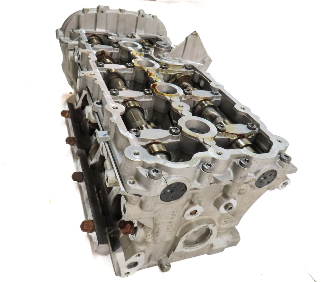 Thumbnail 4: 2009-2012 AUDI S5 (B8 8T) 4.2L TFSI V8 ENGINE RIGHT PASSENGER CYLINDER HEAD