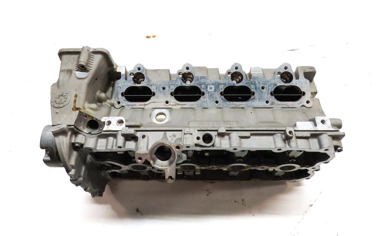 Thumbnail 7: 2009-2012 AUDI S5 (B8 8T) 4.2L TFSI V8 ENGINE RIGHT PASSENGER CYLINDER HEAD