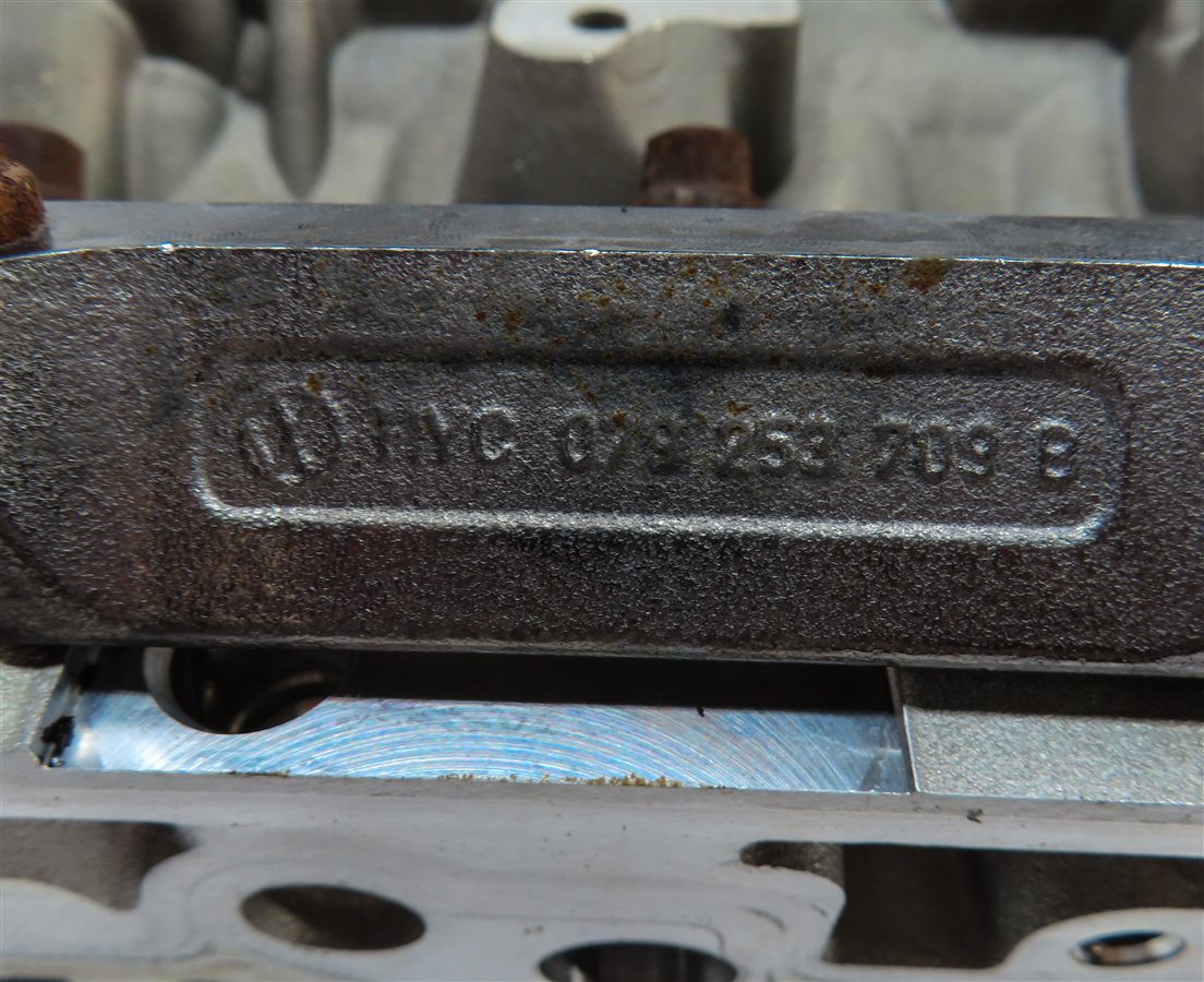 Thumbnail 12: 2009-2012 AUDI S5 (B8 8T) 4.2L TFSI V8 ENGINE LEFT DRIVER CYLINDER HEAD