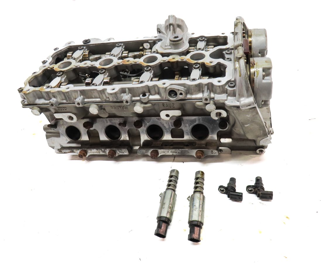 Thumbnail 3: 2009-2012 AUDI S5 (B8 8T) 4.2L TFSI V8 ENGINE LEFT DRIVER CYLINDER HEAD