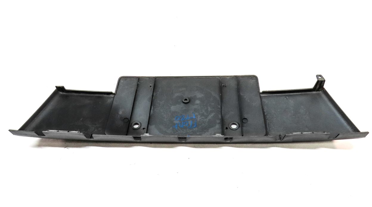Thumbnail 6: 2010 AUDI S5 (B8 8T) FRONT LOWER LICENSE PLATE MOUNT BRACKET (BLACK)