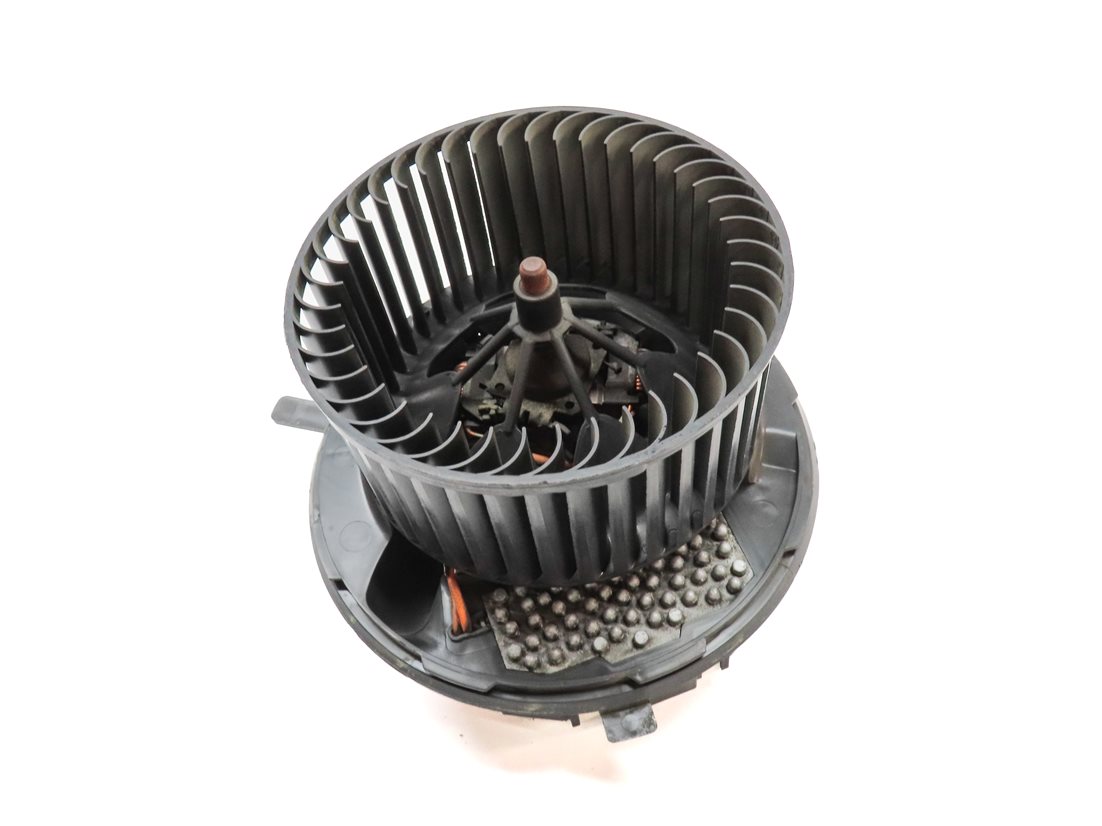 Thumbnail 2: 2015-2018 AUDI Q3 VW CC EOS TIGUAN (8U) FRONT HEATER A/C BLOWER FAN MOTOR