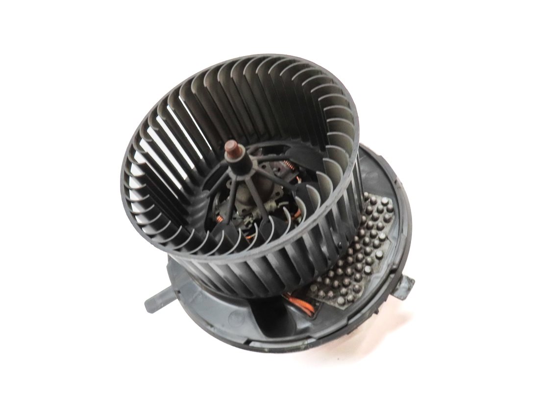 Thumbnail 3: 2015-2018 AUDI Q3 VW CC EOS TIGUAN (8U) FRONT HEATER A/C BLOWER FAN MOTOR