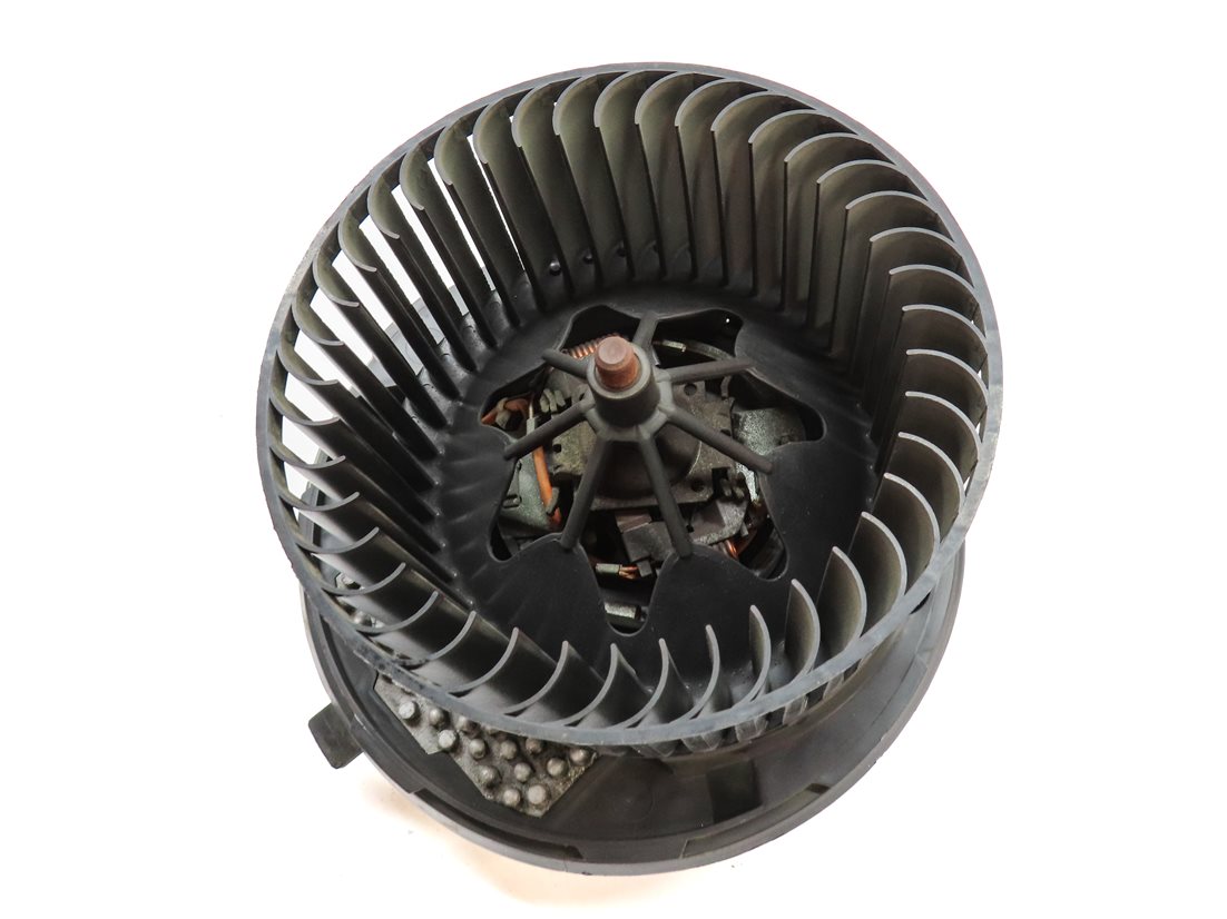 Thumbnail 5: 2015-2018 AUDI Q3 VW CC EOS TIGUAN (8U) FRONT HEATER A/C BLOWER FAN MOTOR