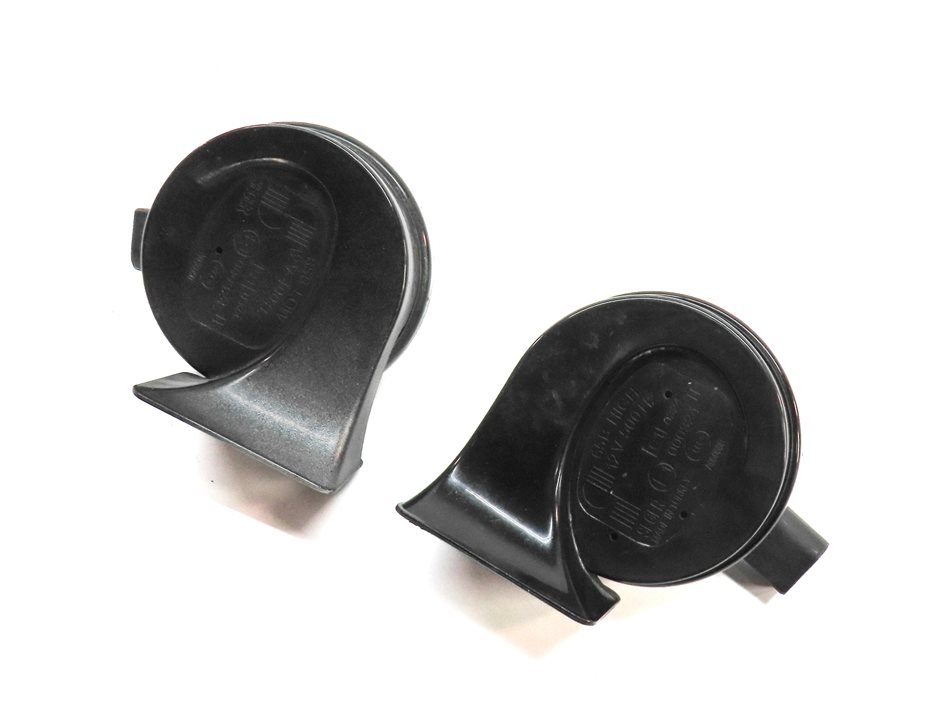 2015-2018 AUDI Q3 (8U) HIGH & LOW TONE SAFETY HORN SET-2