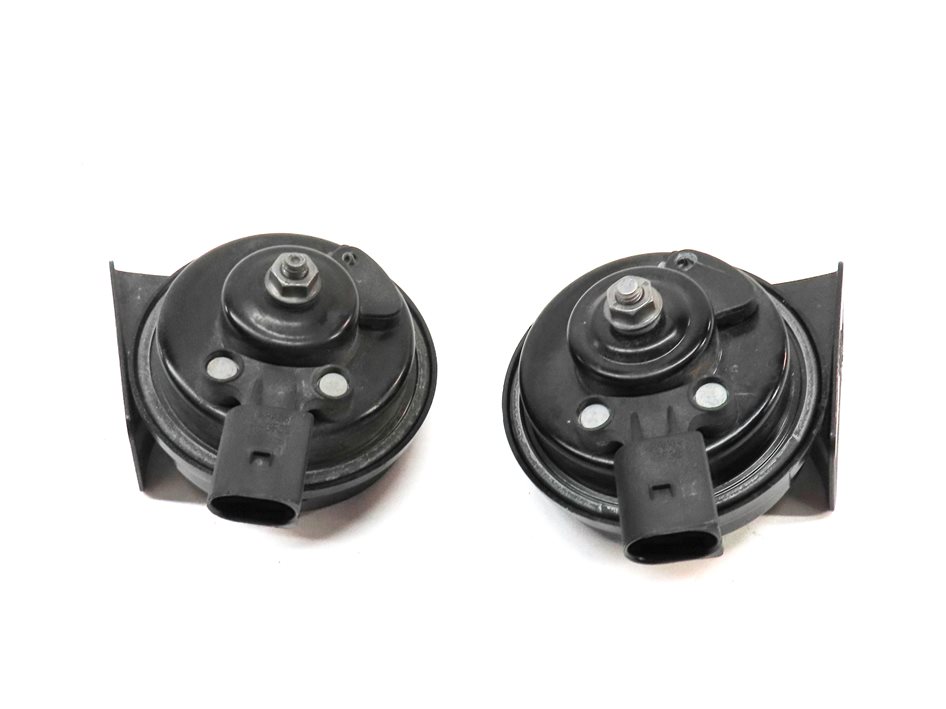 Thumbnail 4: 2015-2018 AUDI Q3 (8U) HIGH & LOW TONE SAFETY HORN SET-2