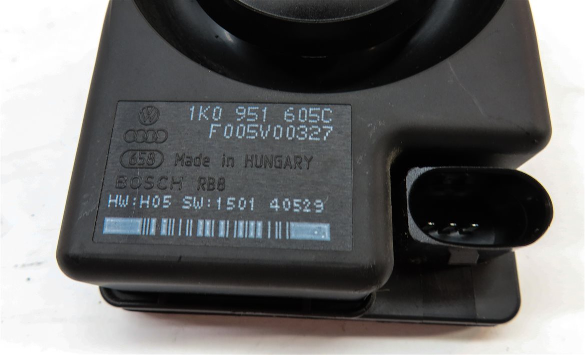Thumbnail 4: 2015 AUDI Q3 PREM+ (8U) VEHICLE SECURITY ALERT ALARM SIREN HORN LOUD SPEAKER