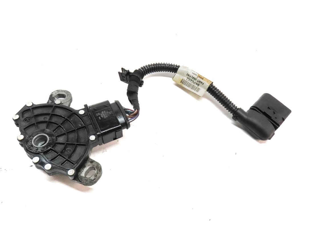 Thumbnail 1: 2015 AUDI Q3 PREM+ (8U) 2.0L (CCTA) ENGINE NEUTRAL SAFETY SWITCH w/ WIRE HARNESS
