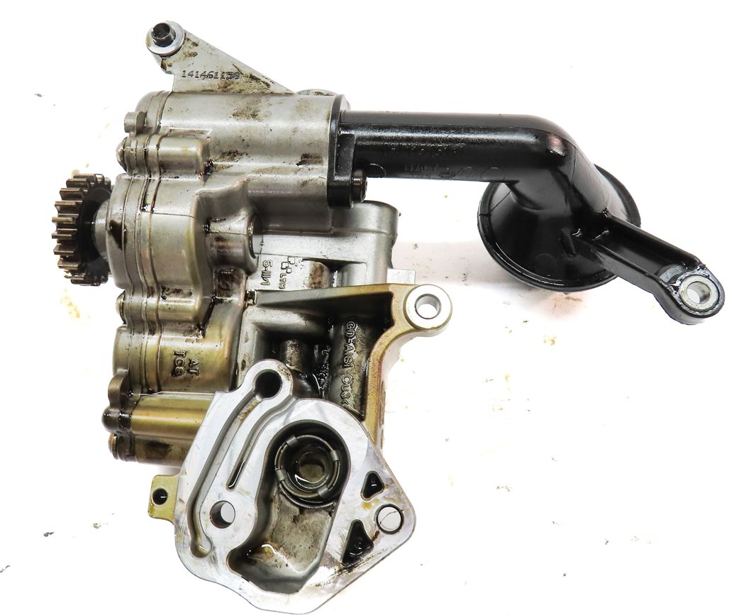 Thumbnail 6: 2015 AUDI Q3 PREM+ (8U) 2.0L (CCTA) ENGINE MOTOR OIL FLUID PUMP w/ PICK UP TUBE