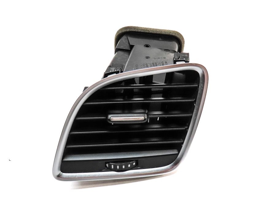 Thumbnail 2: 2015 AUDI Q3 (8U) FRONT LEFT OUTER DASH HEAT AIR AC HVAC VENT (Black)